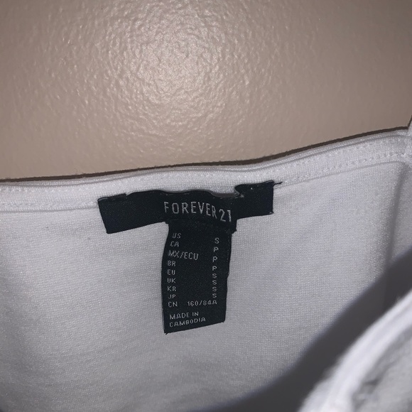 Forever 21 white crop top - Picture 2 of 2